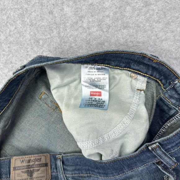 Wrangler Men's Slim Straight Jeans Size‎ 36x32 - Picture 9 of 10